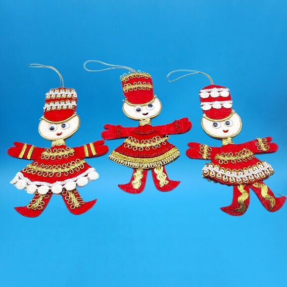Vintage Red Felt Toy Soldier Ornaments w/ Googly Eyes & Gold Trim 1960s v1 - Picture 11 of 11